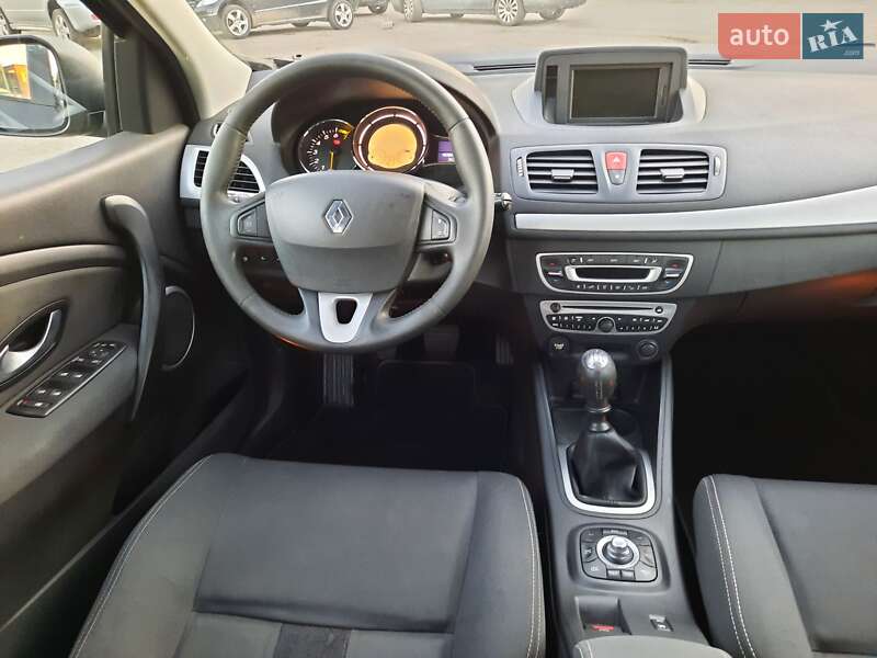 Хэтчбек Renault Megane 2010 в Полтаве