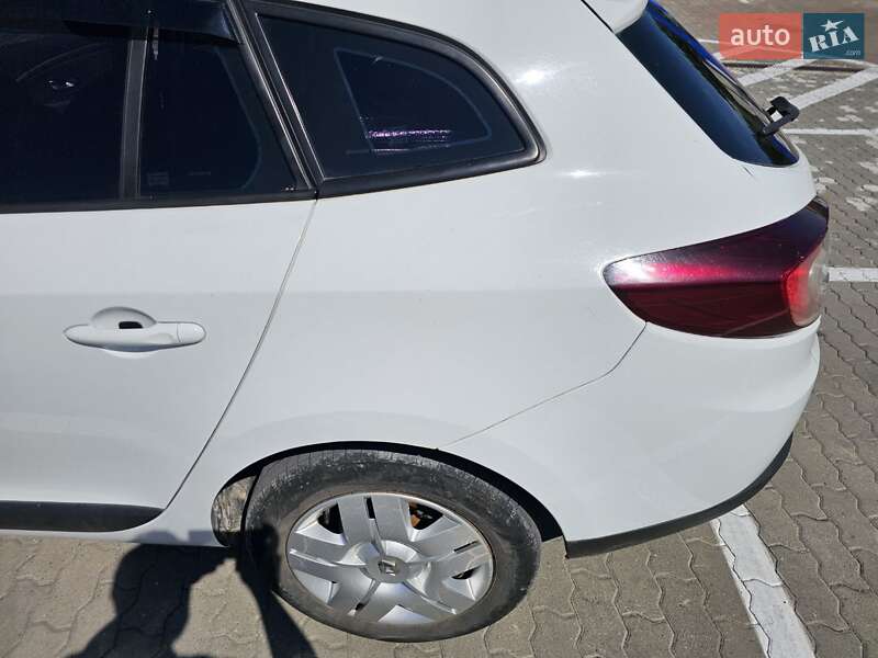 Універсал Renault Megane 2011 в Івано-Франківську фото 26 Універсал Renault Megane 2011 в Івано-Франківську