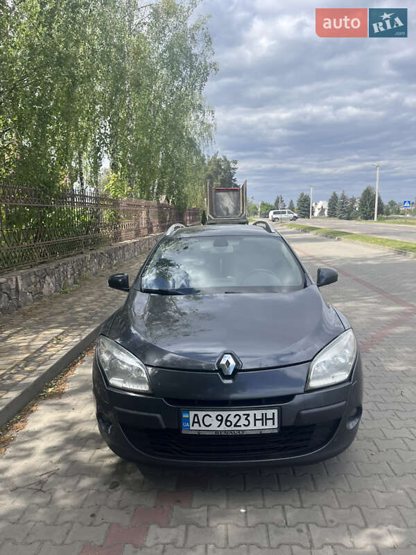 Универсал Renault Megane 2011 в 