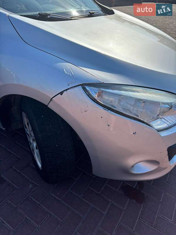 Універсал Renault Megane 2010 в Рівному фото 11 Універсал Renault Megane 2010 в Рівному