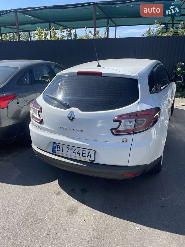 Універсал Renault Megane 2014 в Ірпені