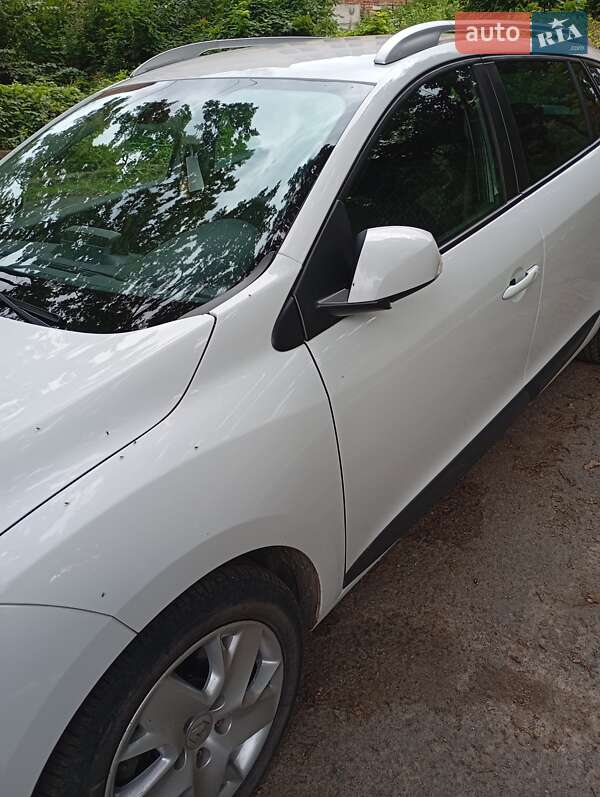 Универсал Renault Megane 2012 в Луцке фото 8 Универсал Renault Megane 2012 в Луцке