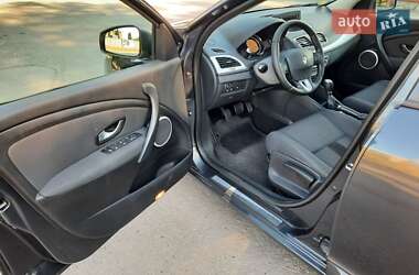 Универсал Renault Megane 2010 в 