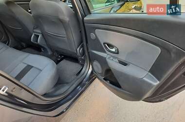 Универсал Renault Megane 2010 в 