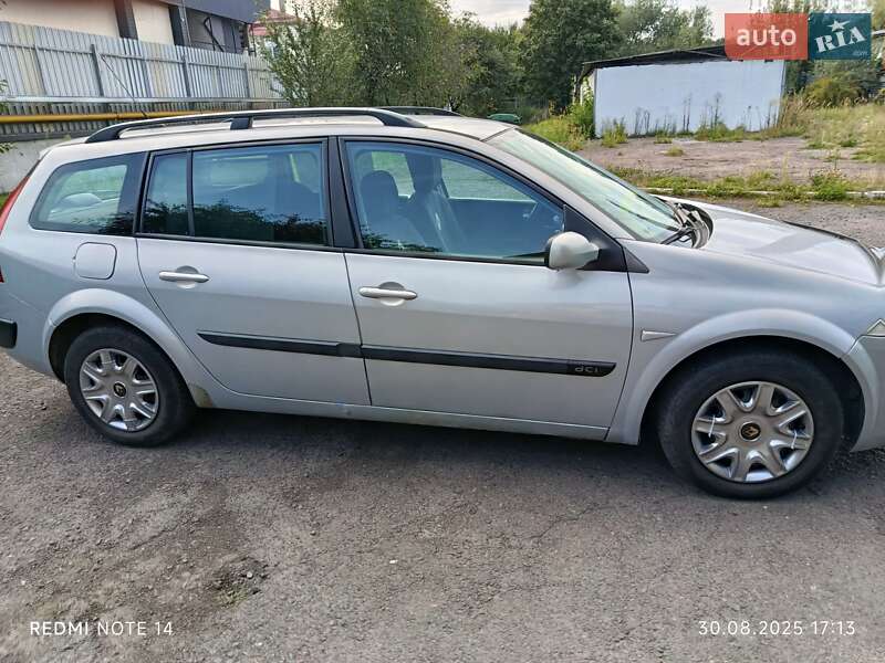 Універсал Renault Megane 2004 в Львові фото 4 Універсал Renault Megane 2004 в Львові