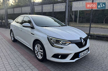 Седан Renault Megane 2017 в Запоріжжі