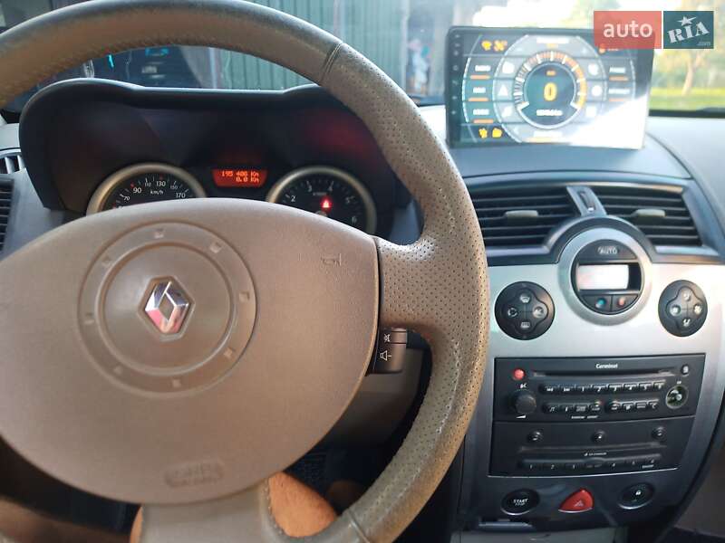 Кабріолет Renault Megane 2004 в Івано-Франківську фото 14 Кабріолет Renault Megane 2004 в Івано-Франківську