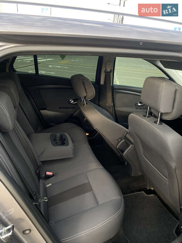 Універсал Renault Megane 2010 в Львові