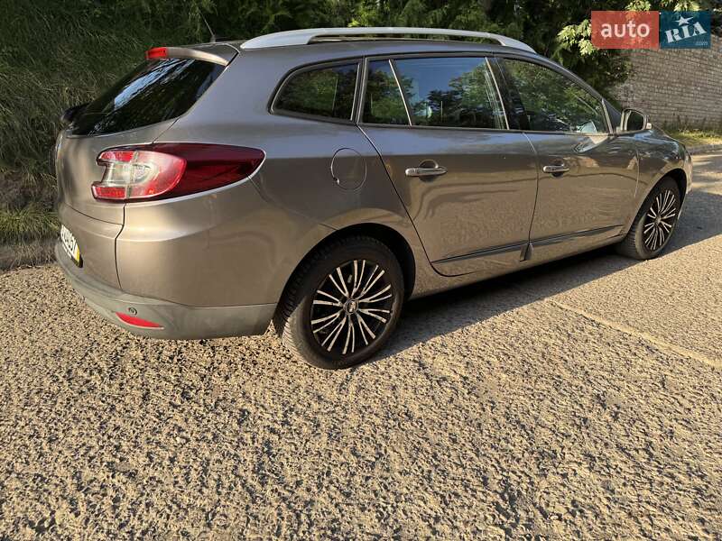 Универсал Renault Megane 2012 в Луцке фото 15 Универсал Renault Megane 2012 в Луцке