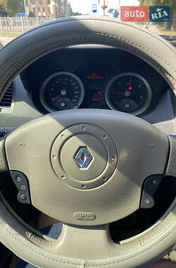 Универсал Renault Megane 2005 в 