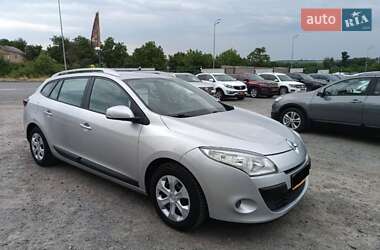 Универсал Renault Megane 2012 в Казатине