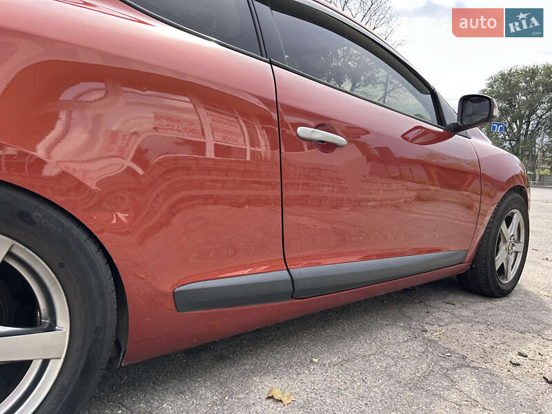 Купе Renault Megane 2009 в Запоріжжі