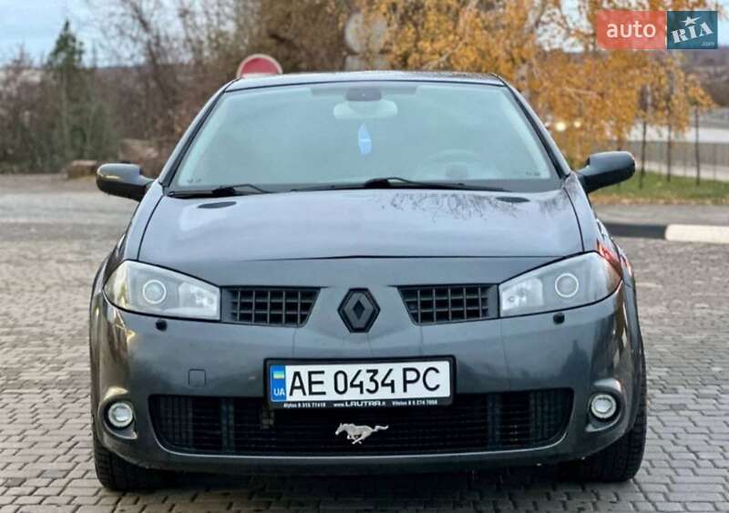 Купе Renault Megane 2005 в Кривом Роге фото 3 Купе Renault Megane 2005 в Кривом Роге