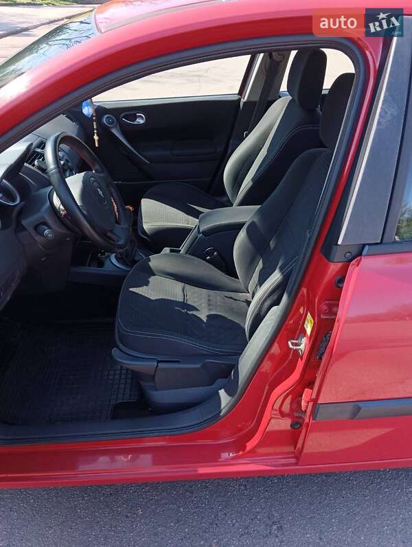 Седан Renault Megane 2005 в Кривому Розі