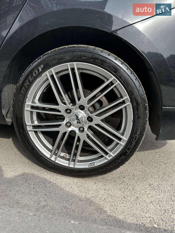 Універсал Renault Megane 2010 в Рівному