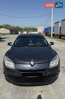 Универсал Renault Megane 2010 в Каменке-Бугской