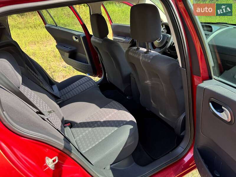 Универсал Renault Megane 2006 в Полтаве фото 45 Универсал Renault Megane 2006 в Полтаве