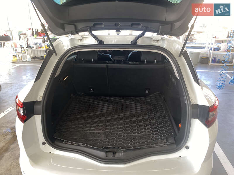 Универсал Renault Megane 2017 в Николаеве