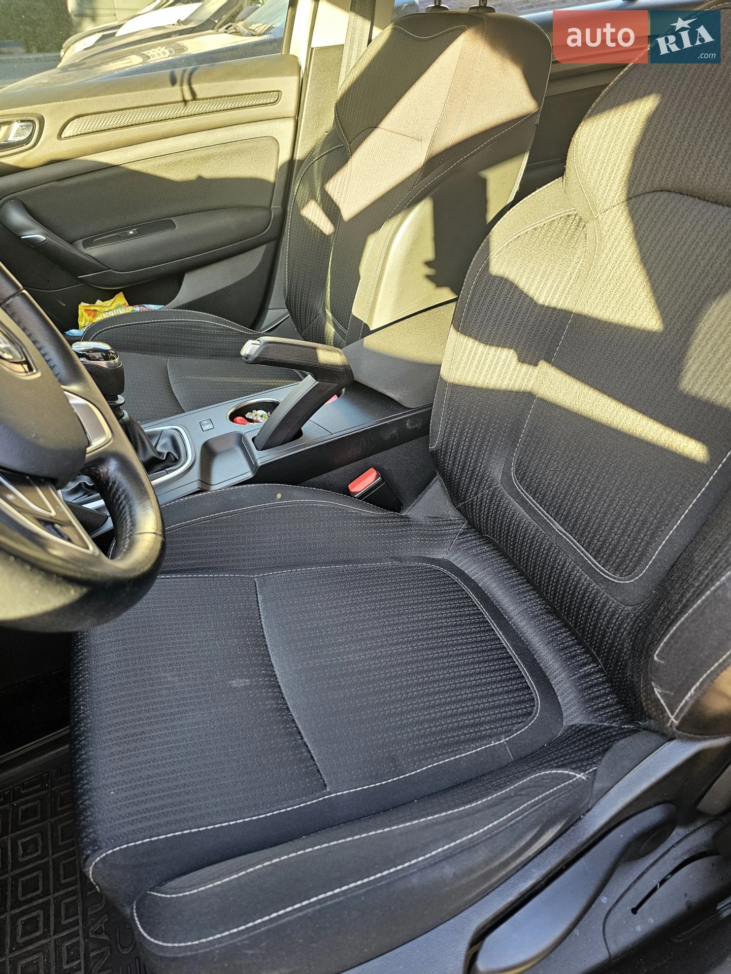 2018 Renault Megane - мініатюра 9