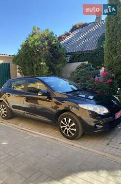Хетчбек Renault Megane 2010 в Сумах