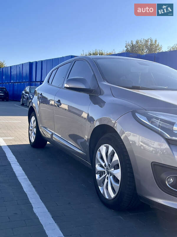 Хэтчбек Renault Megane 2013 в Киеве