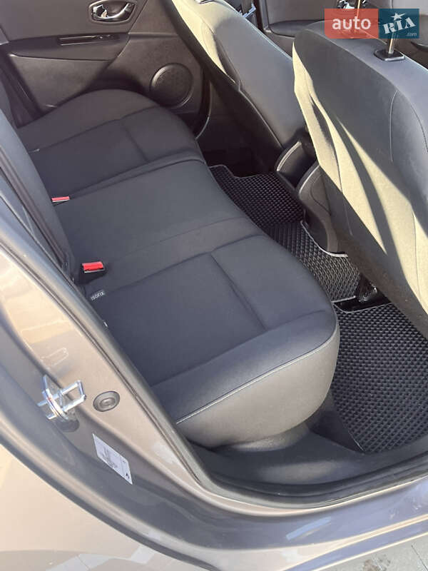 Хэтчбек Renault Megane 2013 в Киеве