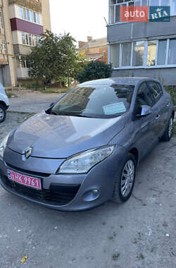 Хетчбек Renault Megane 2009 в Ромнах