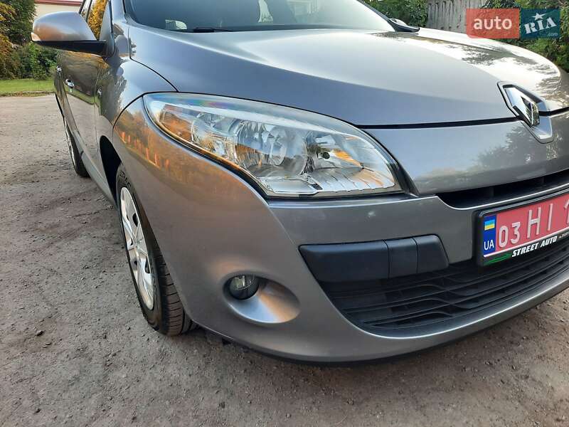 Универсал Renault Megane 2011 в Полтаве