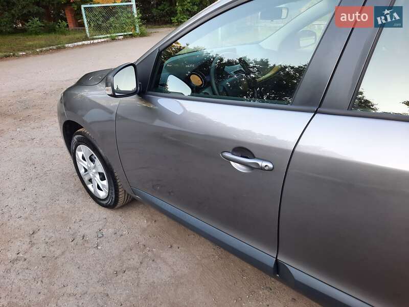 Универсал Renault Megane 2011 в Полтаве