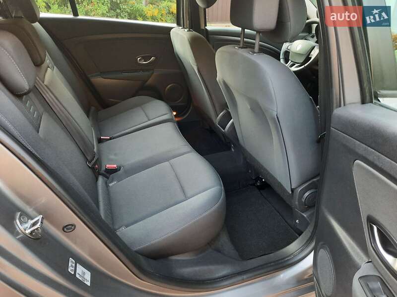 Универсал Renault Megane 2011 в Полтаве