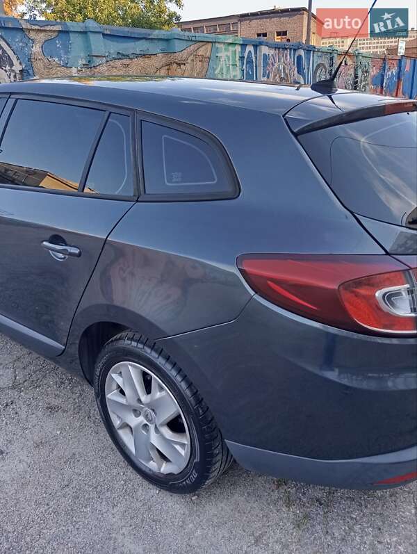 Універсал Renault Megane 2011 в Харкові