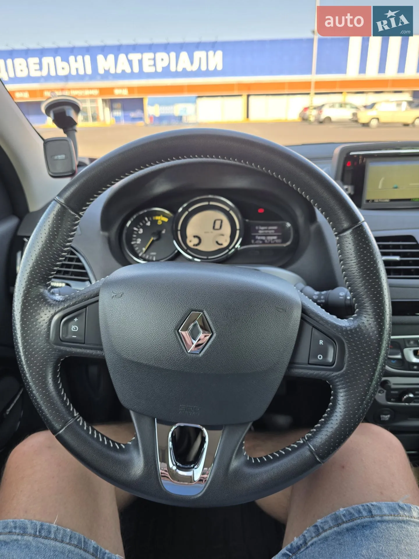 2013 Renault Megane - мініатюра 24