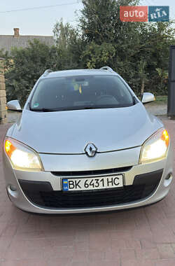 Універсал Renault Megane 2011 в Рівному