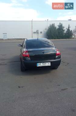 Седан Renault Megane 2004 в 