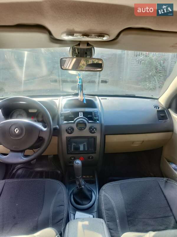 Седан Renault Megane 2007 в Днепре