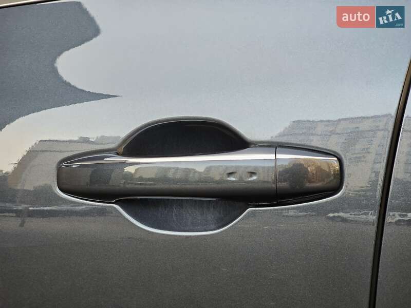 Универсал Renault Megane 2018 в Киеве фото 10 Универсал Renault Megane 2018 в Киеве