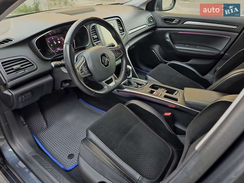 Универсал Renault Megane 2018 в Киеве фото 26 Универсал Renault Megane 2018 в Киеве