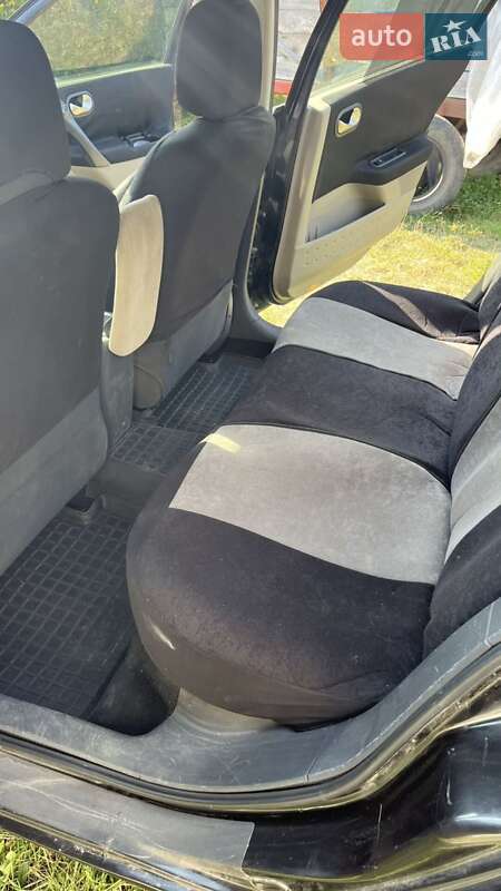 Седан Renault Megane 2006 в Рожнятове фото 14 Седан Renault Megane 2006 в Рожнятове