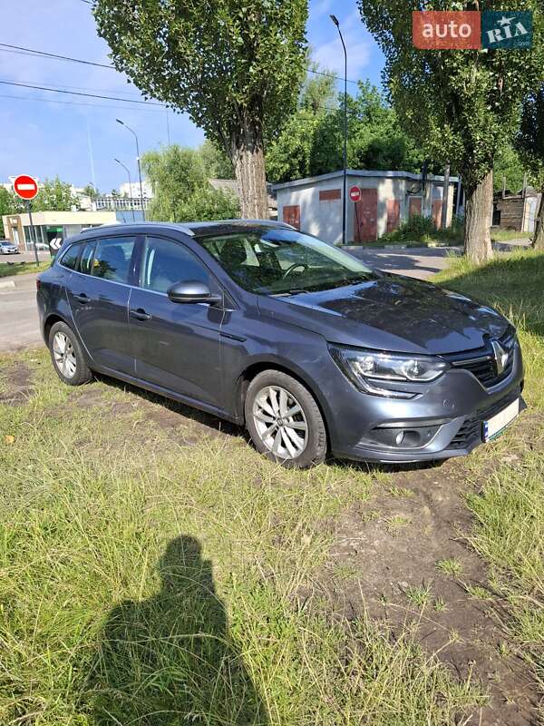 Универсал Renault Megane 2018 в Житомире фото 16 Универсал Renault Megane 2018 в Житомире