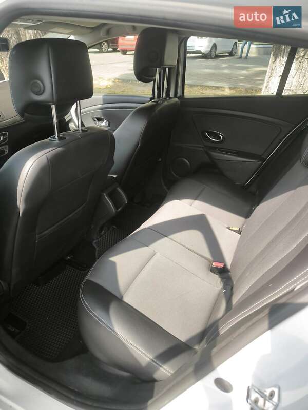 Хетчбек Renault Megane 2015 в Києві