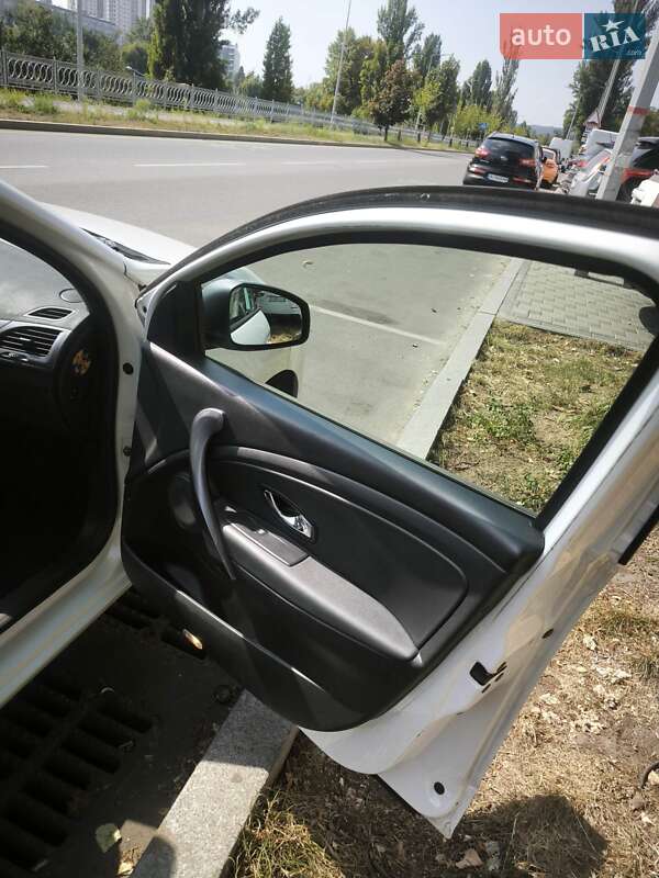 Хетчбек Renault Megane 2015 в Києві