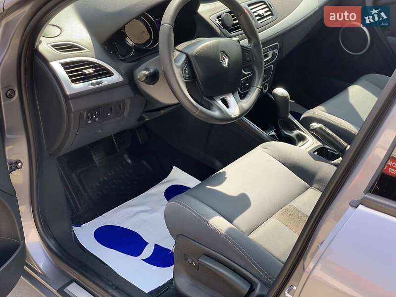 Хэтчбек Renault Megane 2010 в Мукачево