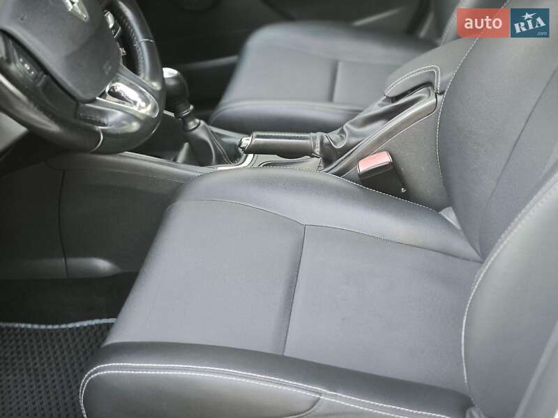 Хетчбек Renault Megane 2015 в Києві