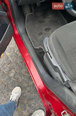 Универсал Renault Megane 2006 в  фото 25 Универсал Renault Megane 2006 в