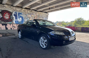 Кабриолет Renault Megane 2005 в 