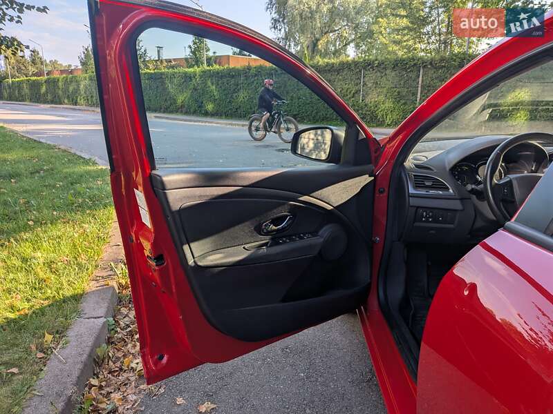Універсал Renault Megane 2014 в Києві