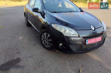 Универсал Renault Megane 2010 в 