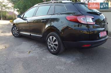 Универсал Renault Megane 2010 в 