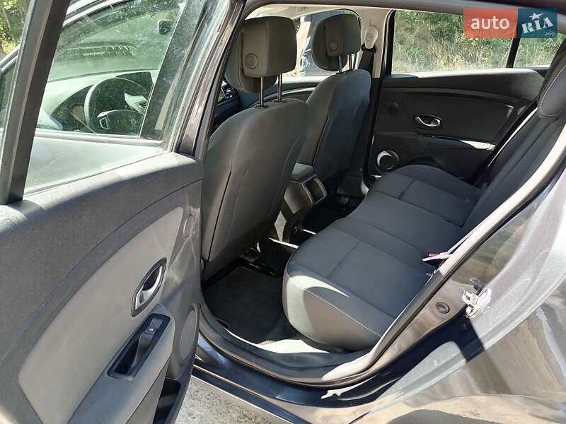 Хэтчбек Renault Megane 2011 в Запорожье