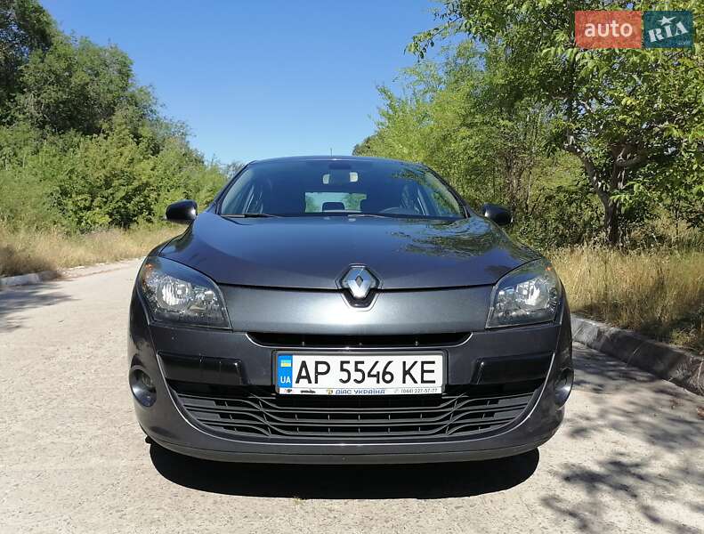 Хэтчбек Renault Megane 2011 в Запорожье